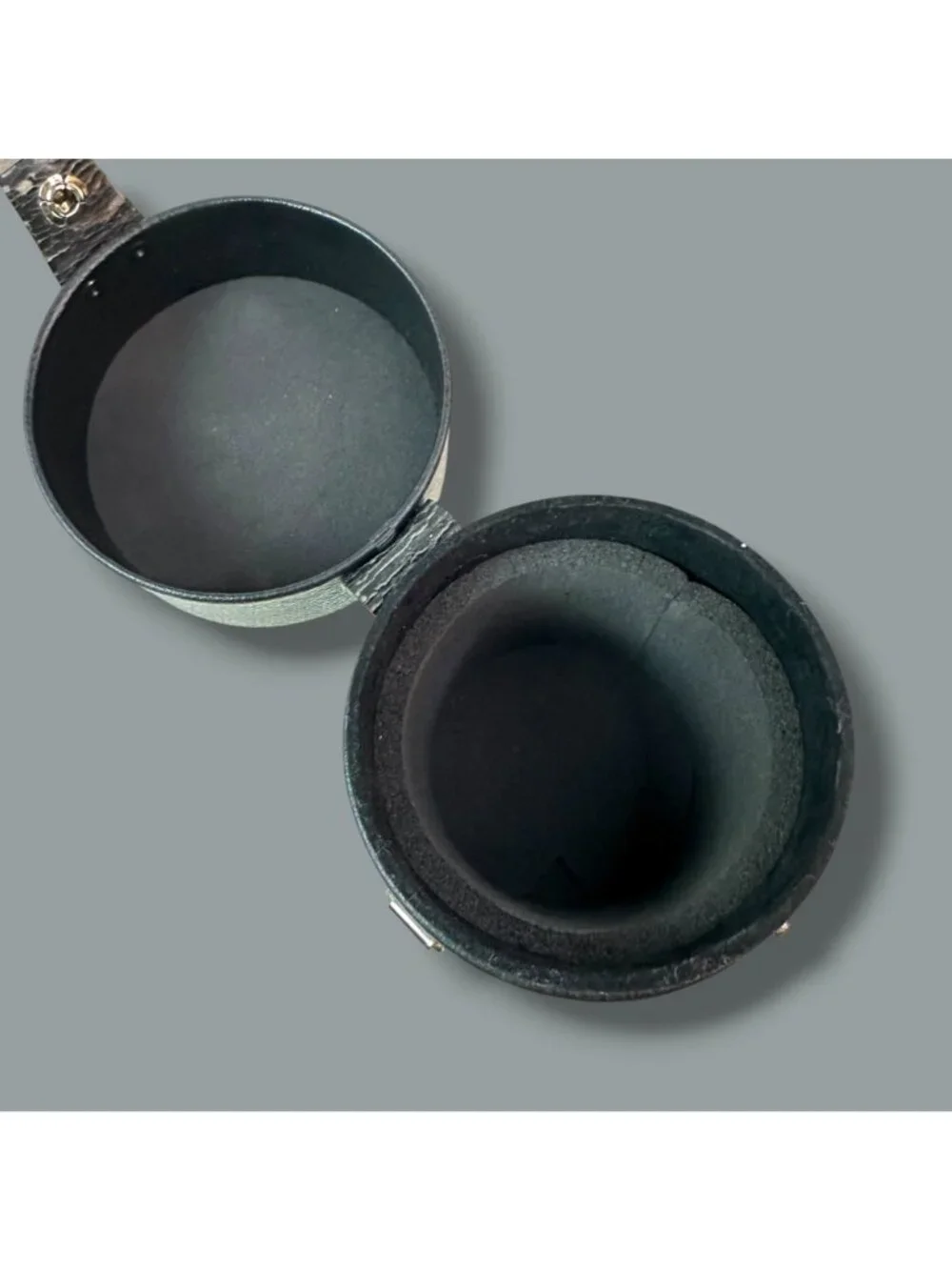Black Leatherette Vintage Lens Case With Metal Accents & Snap Closure - 6